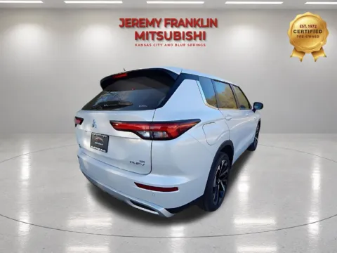 Another view of 2025 Mitsubishi Outlander PHEV SE for sale in Kansas City, MO at Jeremy Franklin Mitsubishi