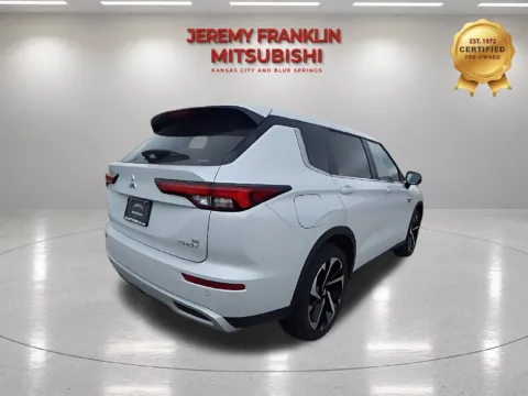 Another view of 2025 Mitsubishi Outlander PHEV SE for sale in Kansas City, MO at Jeremy Franklin Mitsubishi