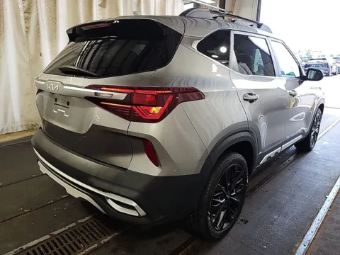 More photos of 2022 Kia Seltos Nightfall at Jeremy Franklin Mitsubishi, MO