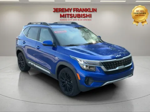 Blue 2022 Kia Seltos Nightfall for sale in Kansas City, MO