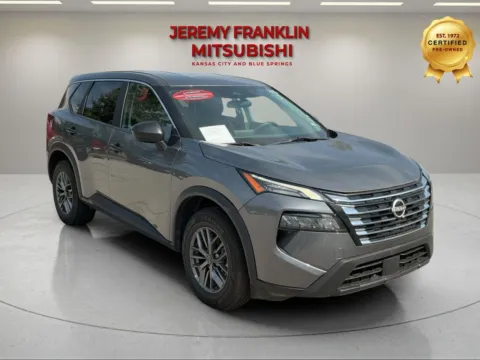 Gray 2024 Nissan Rogue S for sale in Kansas City, MO