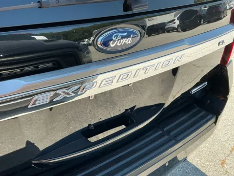 More photos of 2017 Ford Expedition EL Limited at Jeremy Franklin Mitsubishi, MO