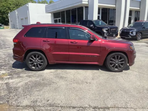 Photos of 2018 Jeep Grand Cherokee Overland for sale in Kansas City, MO at Jeremy Franklin Mitsubishi