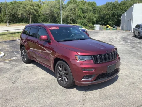 Red 2018 Jeep Grand Cherokee Overland for sale in Kansas City, MO