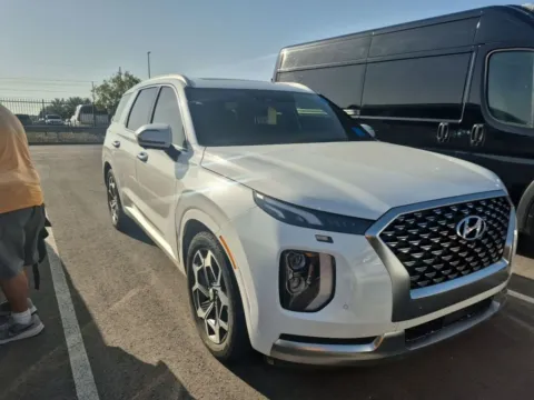 White 2021 Hyundai Palisade Calligraphy for sale in Kansas City, MO
