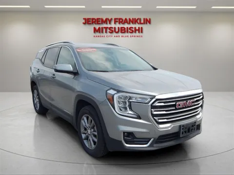 Gray 2024 GMC Terrain SLT for sale in Kansas City, MO