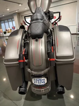 More photos of 2019 Harley-Davidson Street Glide Special at Jeremy Franklin Mitsubishi, MO