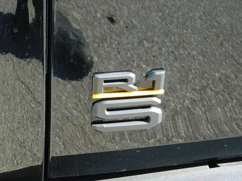 More photos of 2023 Rivian R1S Adventure at Jeremy Franklin Mitsubishi, MO