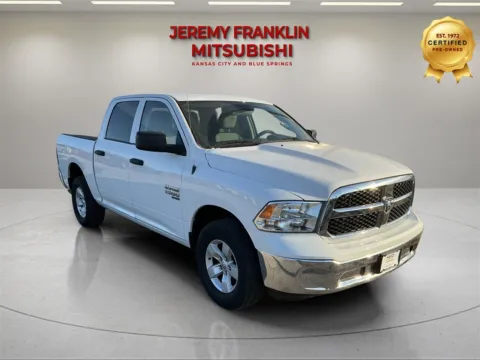 White 2022 Ram 1500 Classic SLT for sale in Kansas City, MO