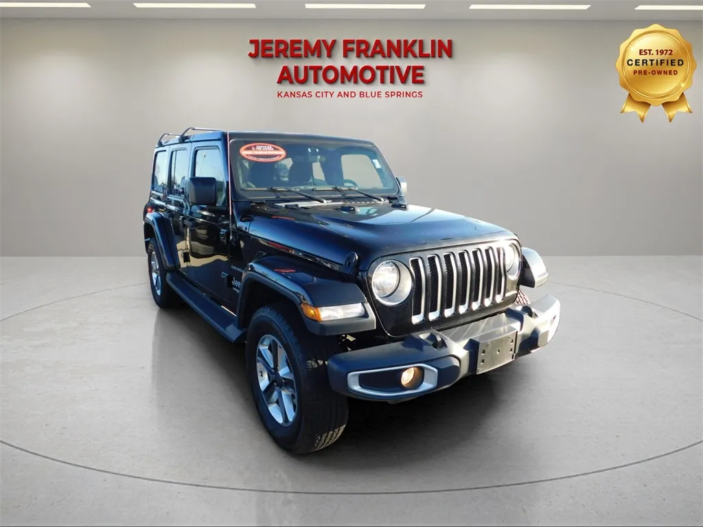 Black 2019 Jeep Wrangler Unlimited Sahara for sale in Blue Springs, MO