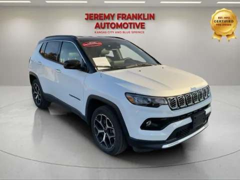 White 2025 Jeep Compass Limited for sale in Blue Springs, MO