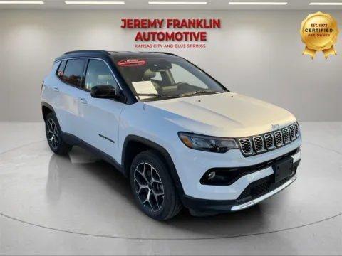 White 2025 Jeep Compass Limited for sale in Blue Springs, MO
