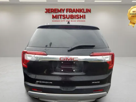 More photos of 2023 GMC Acadia SLT at Jeremy Franklin Automotive of Blue Springs, MO