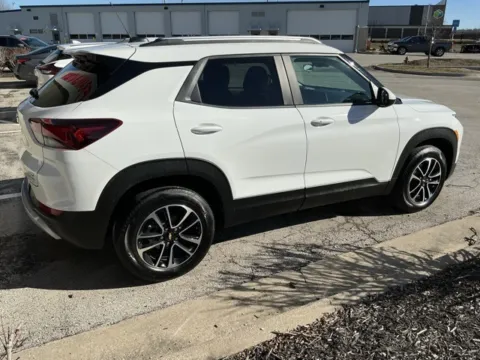 Photos of 2025 Chevrolet TrailBlazer LT for sale in Blue Springs, MO at Jeremy Franklin Automotive of Blue Springs