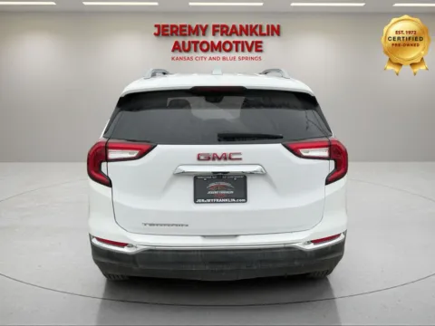 More photos of 2024 GMC Terrain SLT at Jeremy Franklin Automotive of Blue Springs, MO