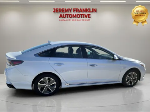 Photos of 2019 Hyundai Sonata Plug-In Hybrid Limited for sale in Blue Springs, MO at Jeremy Franklin Automotive of Blue Springs