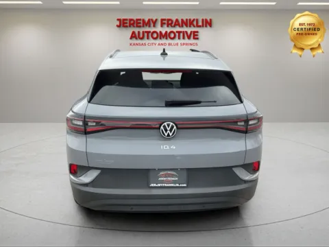 More photos of 2021 Volkswagen ID.4 Pro at Jeremy Franklin Automotive of Blue Springs, MO