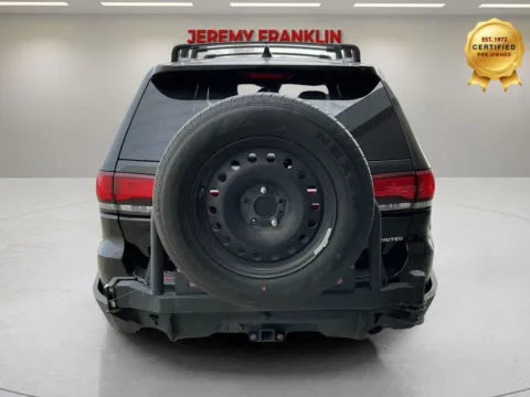 More photos of 2020 Jeep Grand Cherokee Altitude at Jeremy Franklin Automotive of Blue Springs, MO