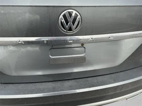 More photos of 2019 Volkswagen Atlas 3.6L V6 SE at Jeremy Franklin Automotive of Blue Springs, MO