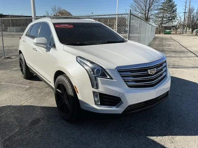 White 2017 Cadillac XT5 Luxury for sale in Blue Springs, MO