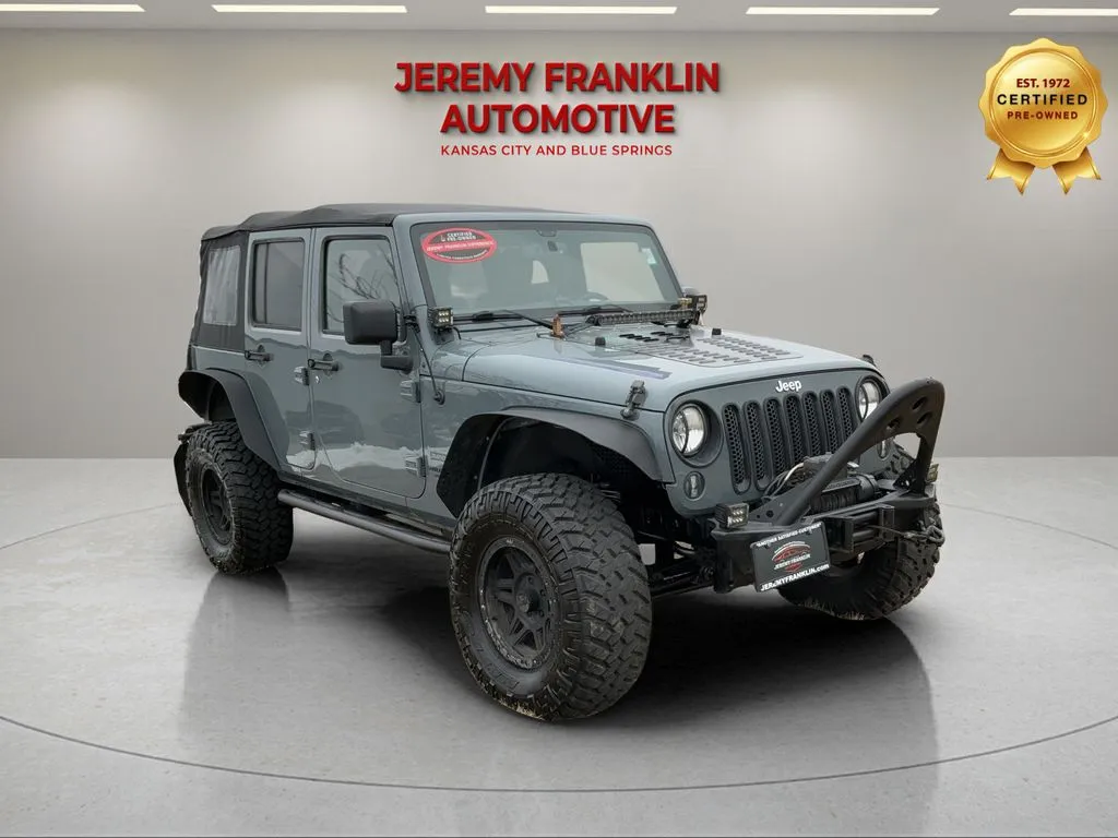 Gray 2015 Jeep Wrangler Unlimited Sport for sale in Blue Springs, MO