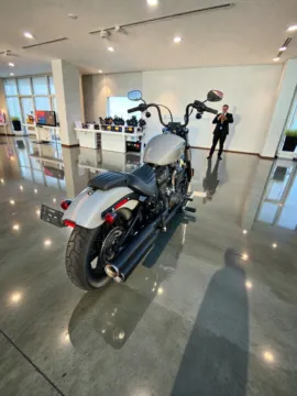 Another view of 2024 Harley-Davidson FXBBS Street Bob for sale in Blue Springs, MO at Jeremy Franklin Automotive of Blue Springs