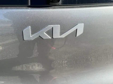 More photos of 2022 Kia Niro EV EX at Jeremy Franklin Automotive of Blue Springs, MO