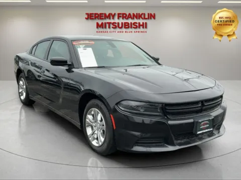 Black 2023 Dodge Charger SXT for sale in Blue Springs, MO