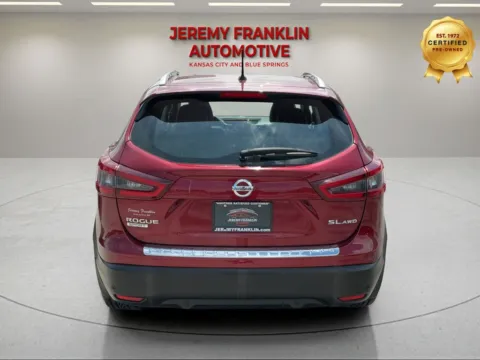 More photos of 2022 Nissan Rogue Sport SL at Jeremy Franklin Automotive of Blue Springs, MO