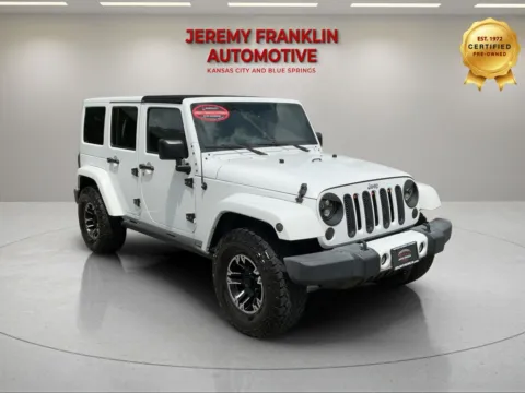 White 2015 Jeep Wrangler Unlimited Sahara for sale in Blue Springs, MO
