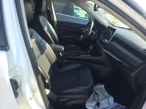 More photos of 2022 Jeep Compass Trailhawk at Jeremy Franklin Automotive of Blue Springs, MO