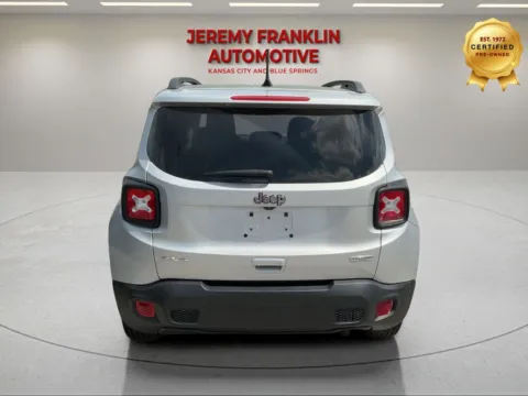 More photos of 2019 Jeep Renegade Latitude at Jeremy Franklin Automotive of Blue Springs, MO