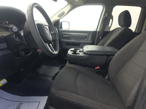 More photos of 2019 Ram 1500 Classic Warlock at Jeremy Franklin Automotive of Blue Springs, MO