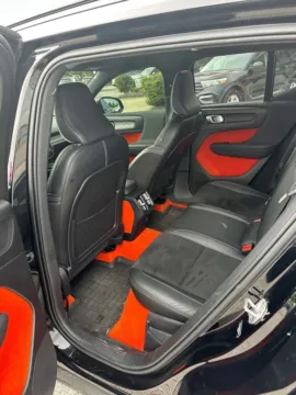 More photos of 2021 Volvo XC40 R-Design at Jeremy Franklin Automotive of Blue Springs, MO
