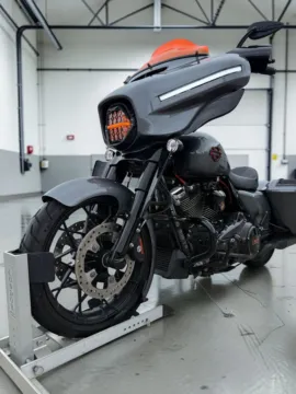 More photos of 2021 Harley-Davidson Street Glide Special at Jeremy Franklin Automotive of Blue Springs, MO