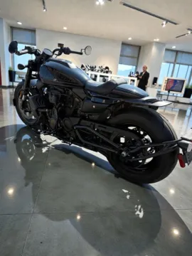 More photos of 2021 Harley-Davidson Sportster S at Jeremy Franklin Automotive of Blue Springs, MO