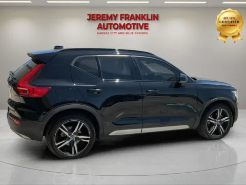 Photos of 2021 Volvo XC40 R-Design for sale in Blue Springs, MO at Jeremy Franklin Automotive of Blue Springs