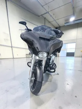 Another view of 2021 Harley-Davidson Street Glide 107 for sale in Blue Springs, MO at Jeremy Franklin Automotive of Blue Springs