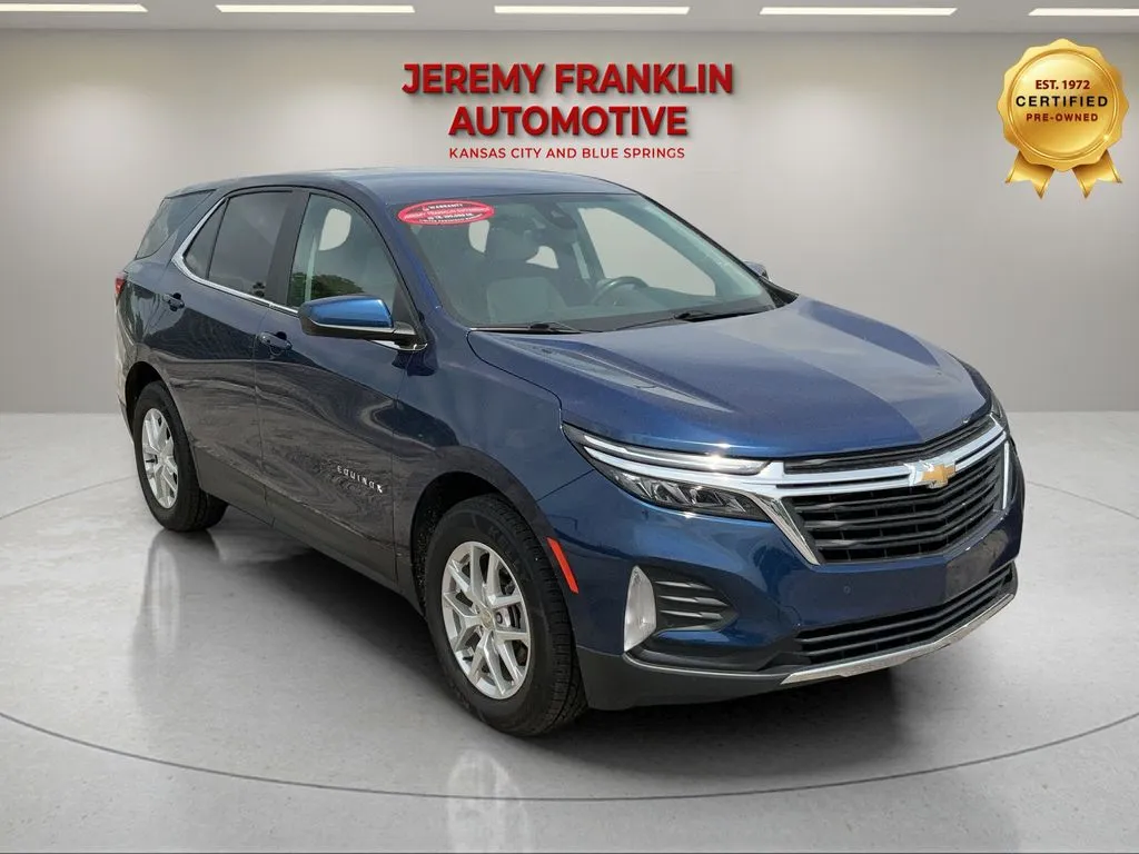 Blue 2022 Chevrolet Equinox LT for sale in Blue Springs, MO