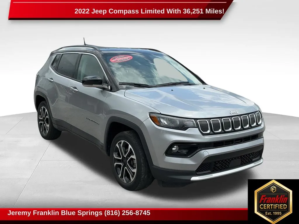 Silver 2022 Jeep Compass Limited for sale in Blue Springs, MO