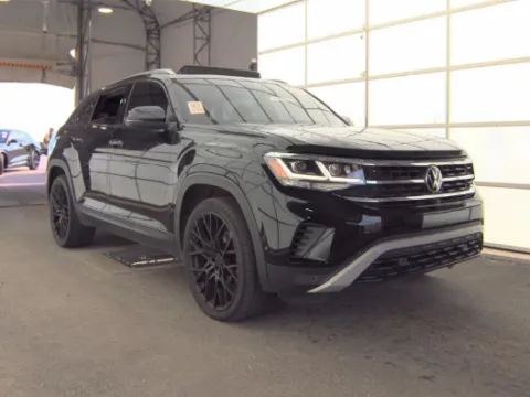 Black 2020 Volkswagen Atlas Cross Sport 3.6L V6 SEL Premium for sale in Blue Springs, MO