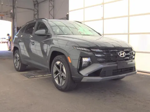 Gray 2025 Hyundai Tucson SEL for sale in Blue Springs, MO