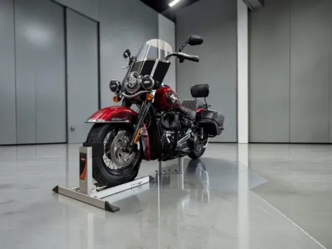 Photos of 2019 Harley-Davidson Heritage Classic for sale in Blue Springs, MO at Jeremy Franklin Automotive of Blue Springs
