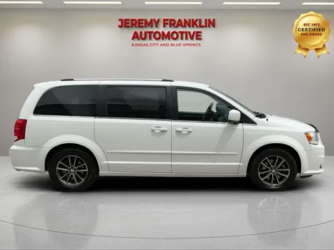 Photos of 2017 Dodge Grand Caravan SXT for sale in Blue Springs, MO at Jeremy Franklin Automotive of Blue Springs