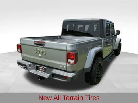 Another view of 2021 Jeep Gladiator Overland for sale in Blue Springs, MO at Jeremy Franklin Automotive of Blue Springs