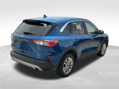 Another view of 2022 Ford Escape Hybrid SE for sale in Blue Springs, MO at Jeremy Franklin Automotive of Blue Springs