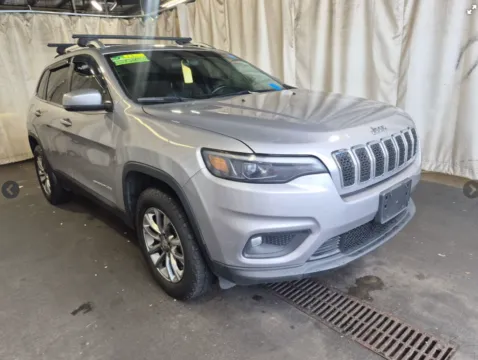 More photos of 2020 Jeep Cherokee Latitude Plus at Jeremy Franklin Automotive of Blue Springs, MO