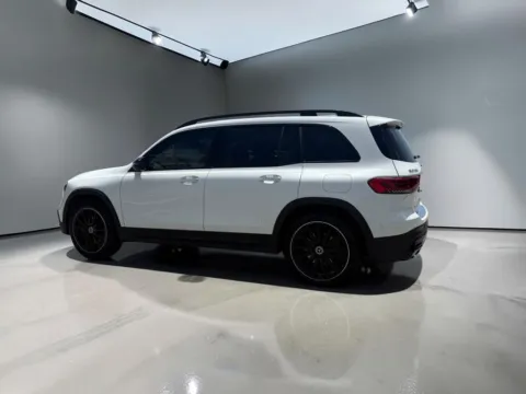 More photos of 2022 Mercedes-Benz GLB 250 at Jeremy Franklin Automotive of Blue Springs, MO