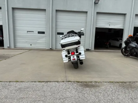 Another view of 2006 Harley-Davidson Electra Glide Ultra Classic for sale in Blue Springs, MO at Jeremy Franklin Automotive of Blue Springs