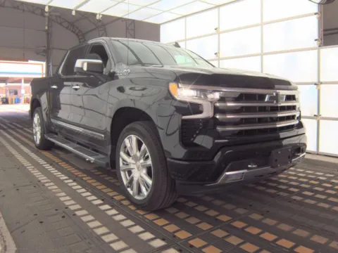 More photos of 2022 Chevrolet Silverado 1500 High Country at Jeremy Franklin Automotive of Blue Springs, MO
